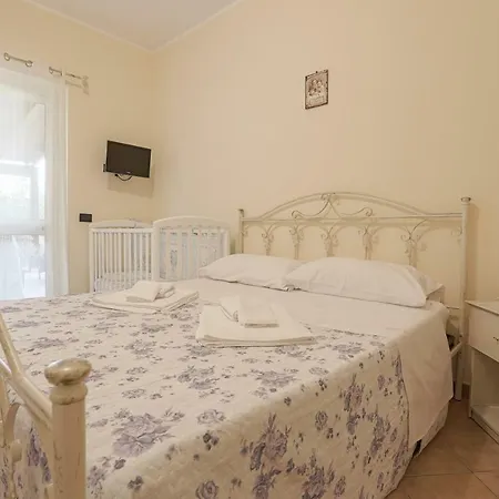 Leon D'oro - Turistica Apartment San Leone