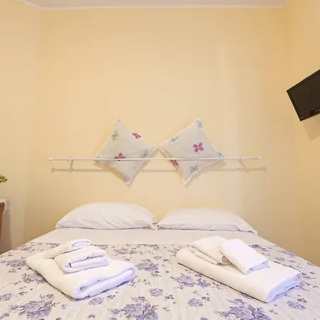 Leon D'oro - Turistica Apartment San Leone